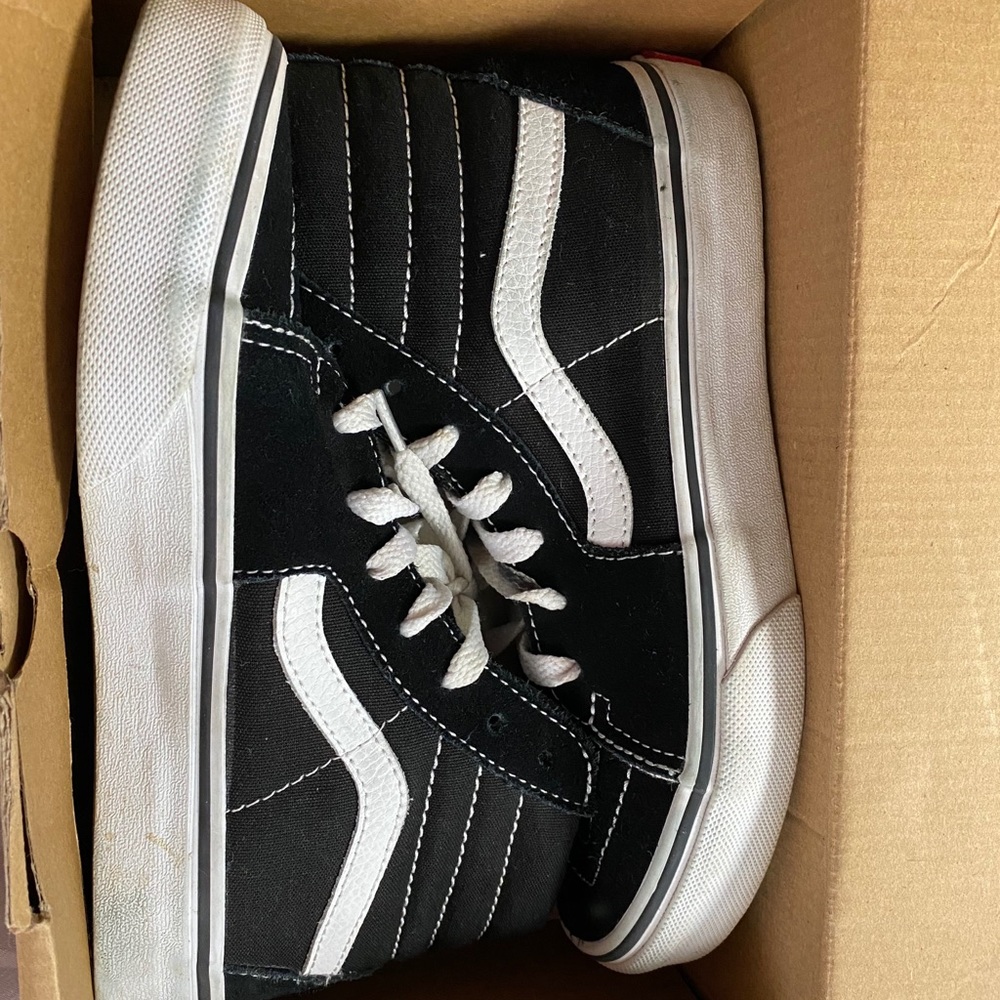 Black high top vans